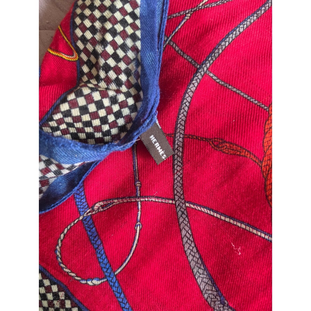Hermes Red Twill Silk Fouets et Badines Iconic Equestrian Virginie Jamin Scarf - Picture 5 of 14